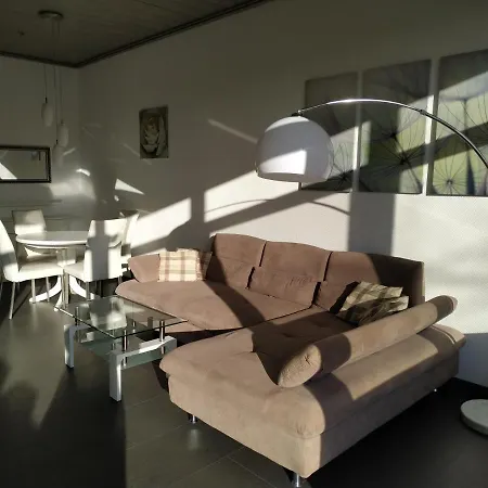 M. König Apartment